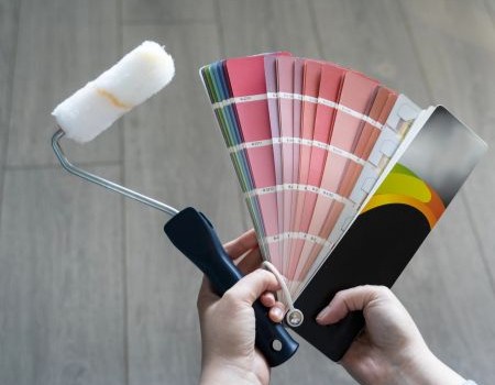 What Paint Sheen Is Best for Indoors? A Homeowner’s Guide